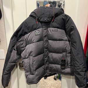 NWT-Mickey Mouse Ear Puffer Jacket for Men by Columbia – Disney100-Large